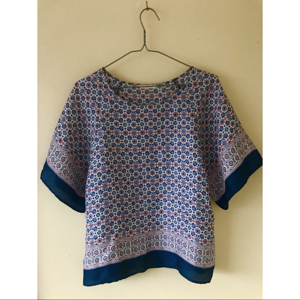 Blouse - Picture 2 of 5